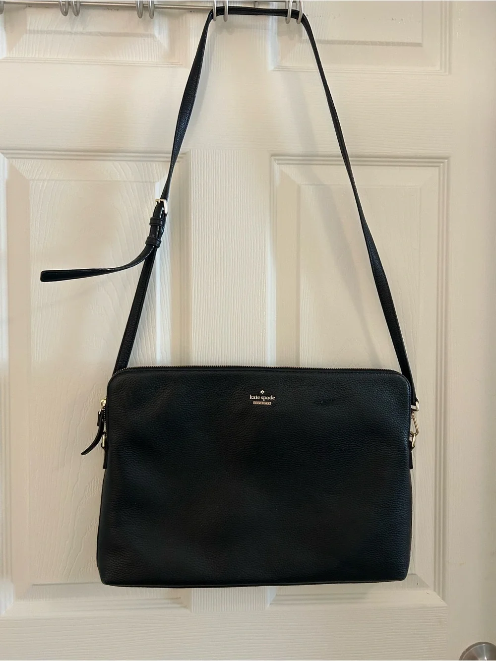 kate spade black pebbled leather crossbody laptop bag with striped lining